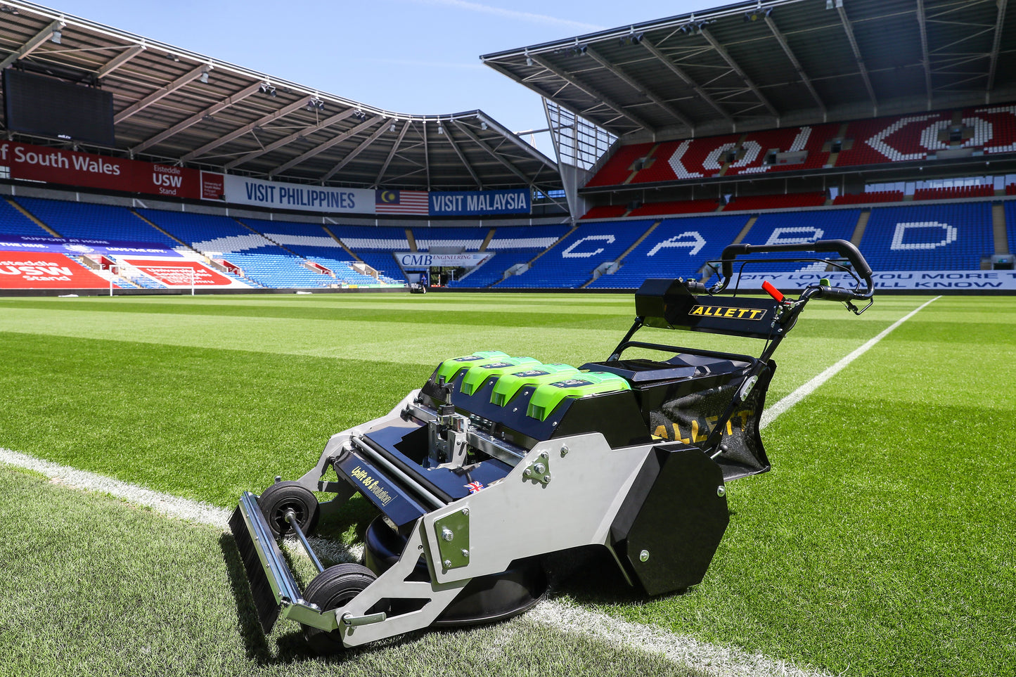 Allett Uplift 86 Evolution Stadium Rotary Mower