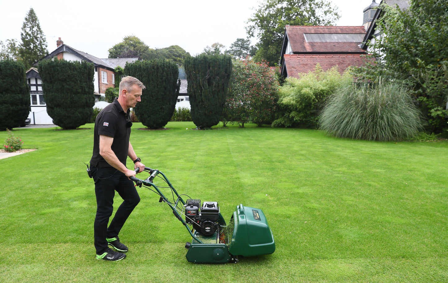 Allett Kensington 17 Petrol Cylinder Mower