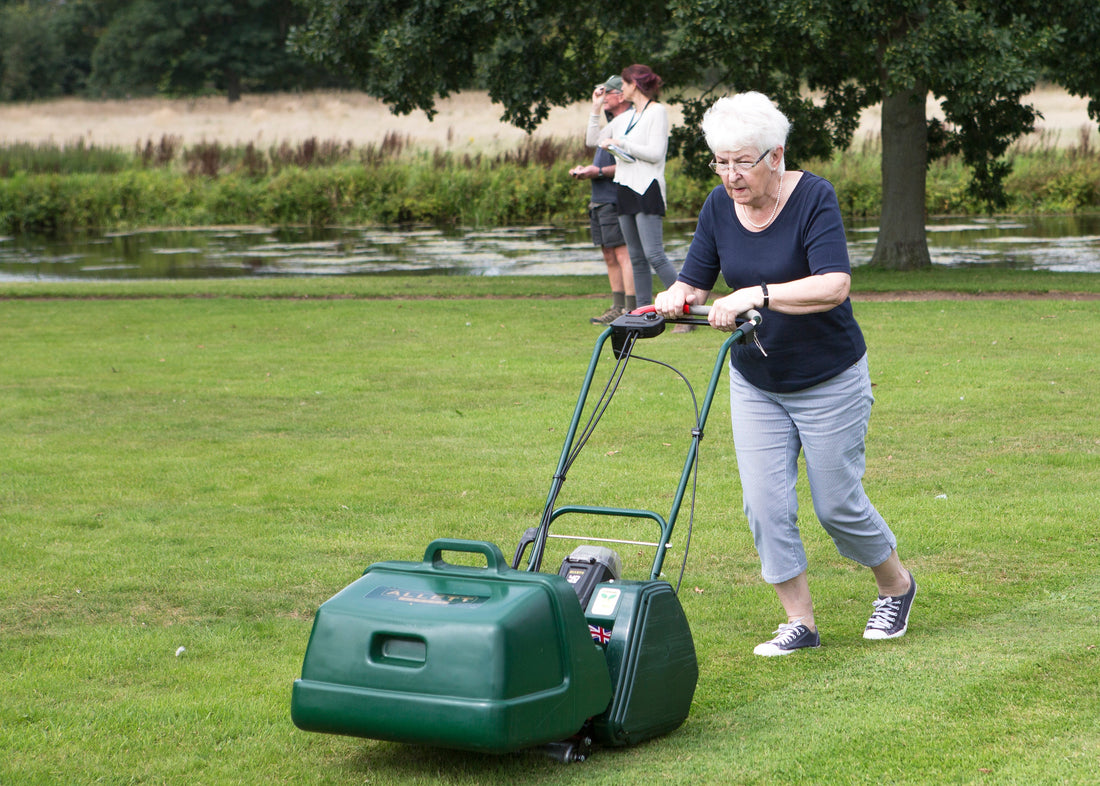 How Can We Attract More Women Into The Lawncare/ Grounds Industry?
